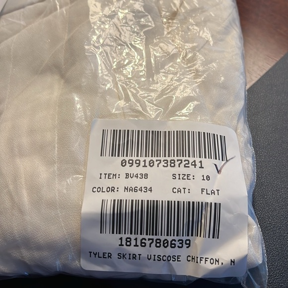 J. Crew Cream Maxi Skirt - Picture 5 of 5